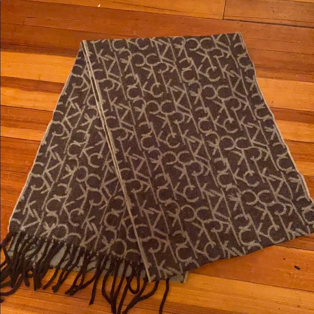 Calvin Klein Scarf